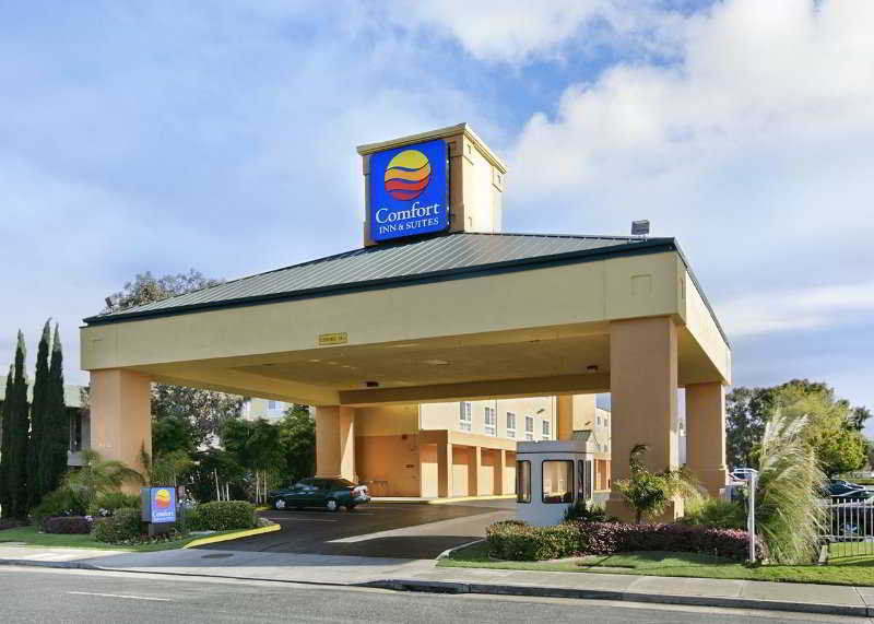 Comfort Inn & Suites Oakland Airport Esterno foto
