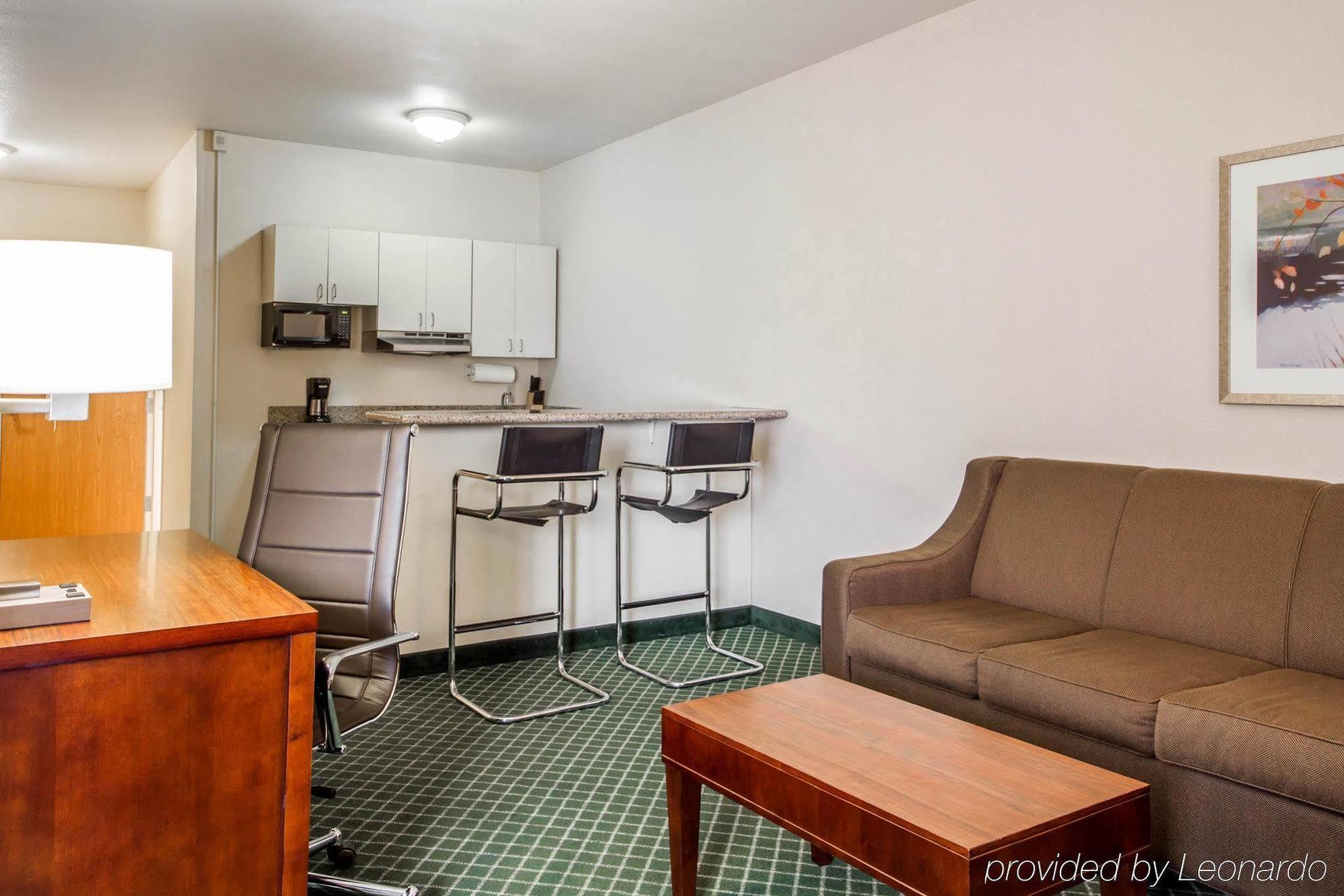 Comfort Inn & Suites Oakland Airport Esterno foto