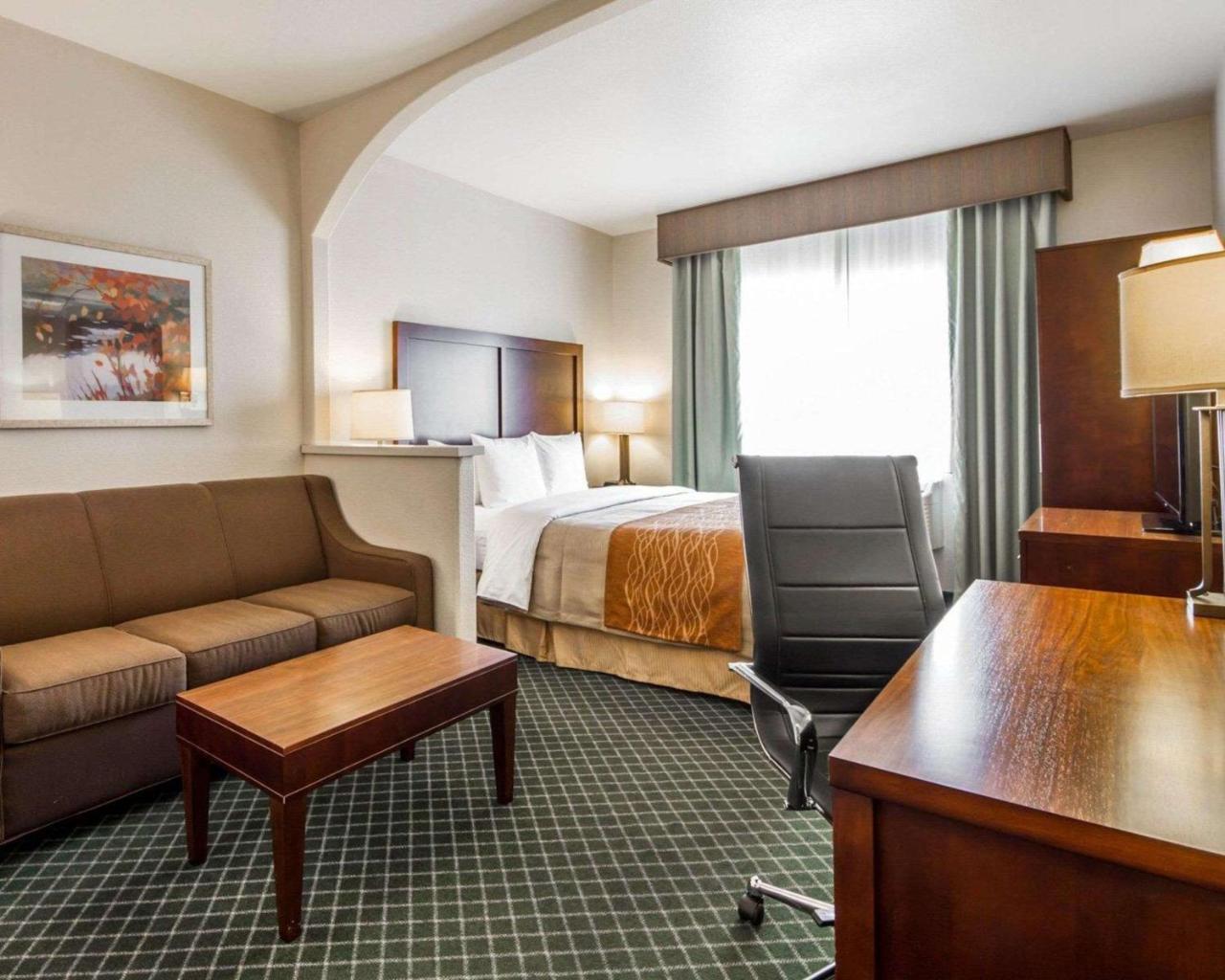 Comfort Inn & Suites Oakland Airport Esterno foto