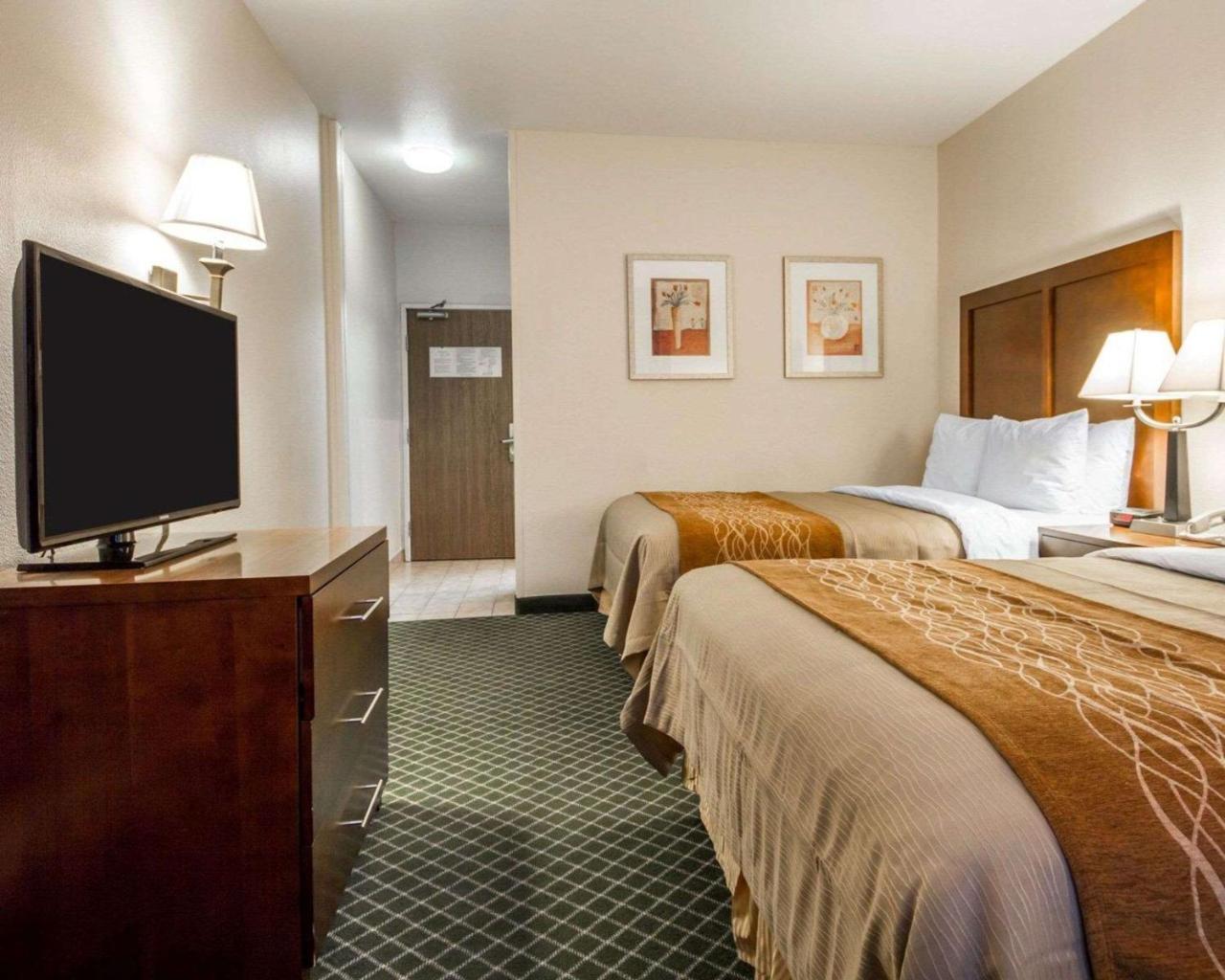 Comfort Inn & Suites Oakland Airport Esterno foto