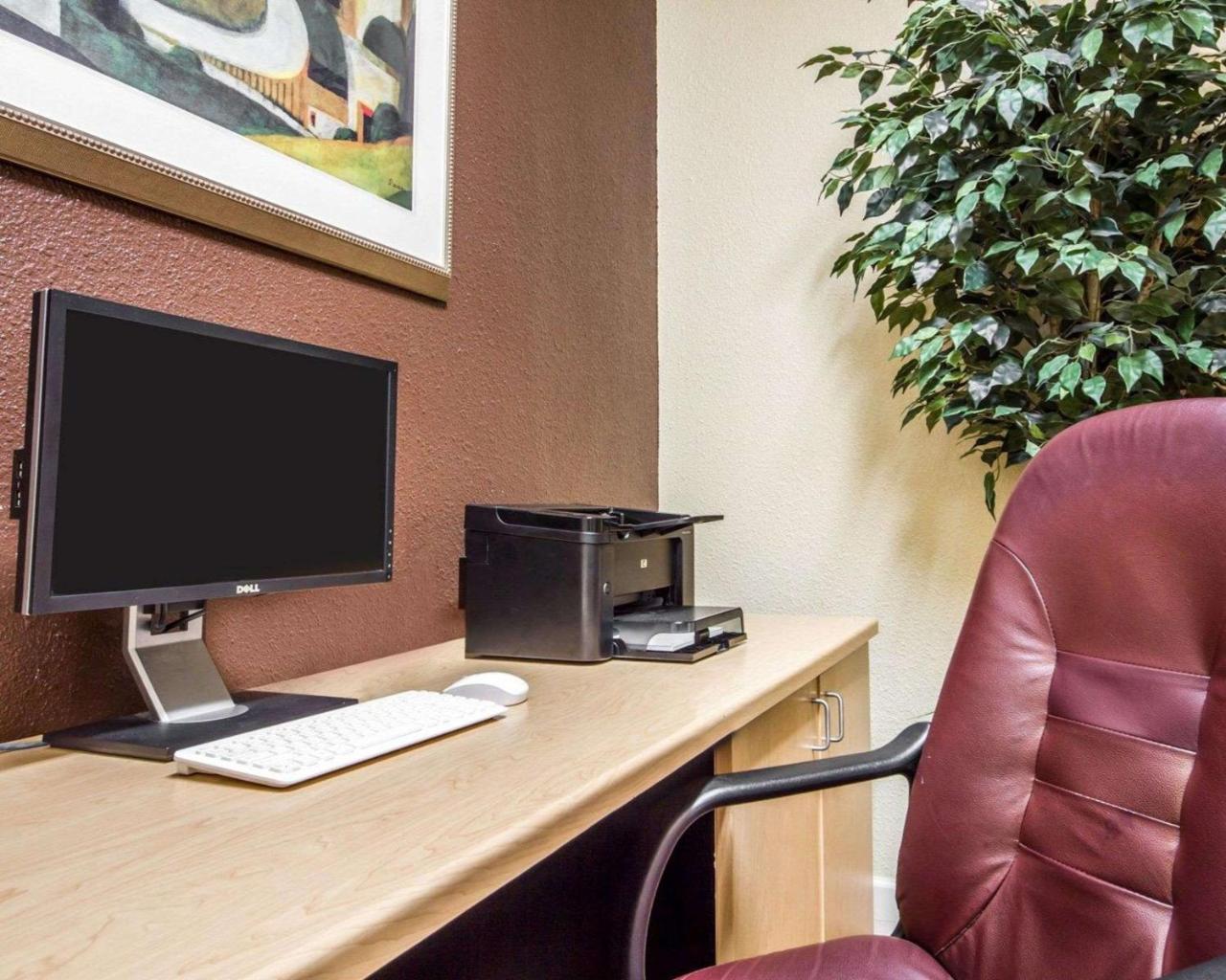 Comfort Inn & Suites Oakland Airport Esterno foto