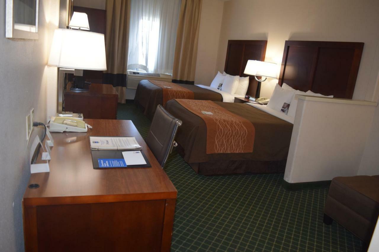 Comfort Inn & Suites Oakland Airport Esterno foto